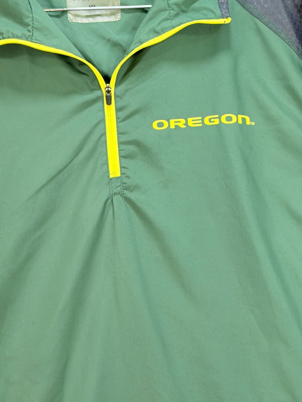 Oregon Ducks Colosseum Athletics Mens XL Lightweight Windbreaker Pullover Jacket - Picture 10 of 10
